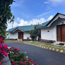 Deshadan Mountain Resort -The highest resort in Munnar, hotel u gradu Munar