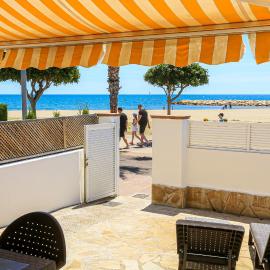 LITORAL COSTA DORADA - VILLA LAURA Only families