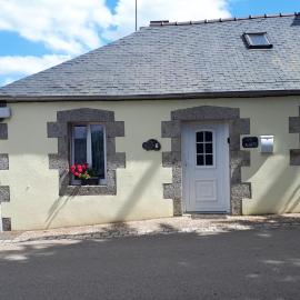Gite Albert, hotel em Scrignac