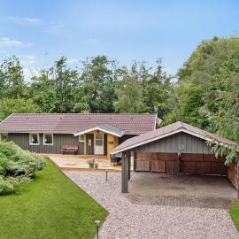 Amazing Home In Bindslev With Wifi, hotel in Bindslev
