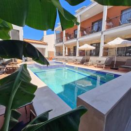 Maltepe Luxury Accommodation, hotel v destinácii Kallithea Halkidikis