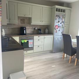 Cosy home، فندق في دونغارفان