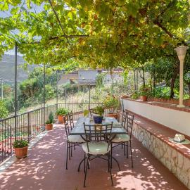 Villa Salvatore, Hotel in Capaci