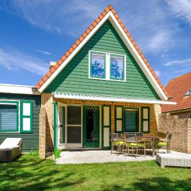 4 Bedroom Cozy Home In Zonnemaire, hotel in Zonnemaire