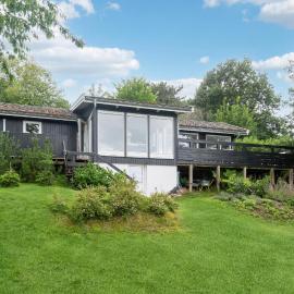 Gorgeous Home In Vejby With Wifi