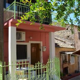 Casa Di Mama, Hotel in Valaneíon