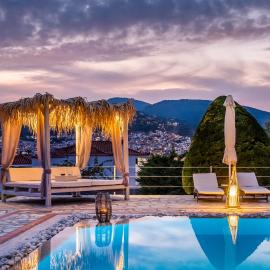 Ourania Studios & Apartments, hotelli kohteessa Skopelos Town