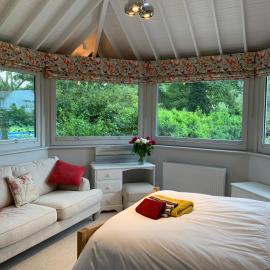 Brookfield Cottage, hotel in West Kirby