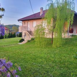 Apartman MatiNik1、Gornja Toplicaのホテル