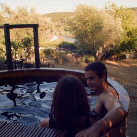 Quinta do Benjamim - Tejo "For 2, family, nature or relax", khách sạn ở Praia do Ribatejo