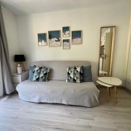 Home Sweet Sauze - Chaleureux appartement - Lumineux et calme - Vue sur la montagne, hotel a Enchastrayes