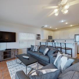 Dauphin Island Beach Club 210A, hotel in Dauphin Island