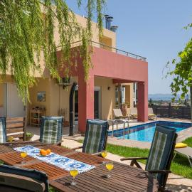 AnnaBoutique Villa Beach, Heated Private Pool & BBQ
