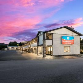 SureStay Plus by Best Western Pigeon Forge