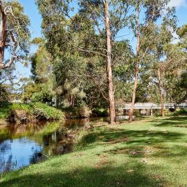 Lorne Foreshore Caravan Park, хотел в Лорн