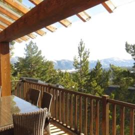 Chalet Puyvalador station vue panoramique montagne 75m2, hotel in Puyvalador