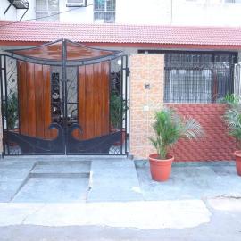 Fortune Home Service Apartment 3Bhk,B-57 Near Apollo Hospital
