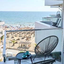 Beach Side Heaven Apartment in Infinity Beach Resort - parking