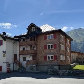 Hotel Péz Regina, hotel di Lumbrein