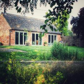 The Barn & The Loft at Ambro Mill - One Bed Apartments - Donington Park East Midlands Airport