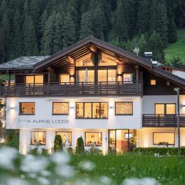 Arya Alpine Lodge