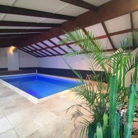 Gite LE 45 TOURS, hotel in Nueil-les-Aubiers