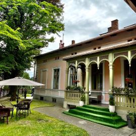 Willa Szwadron, hotell i Łańcut