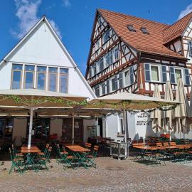 Viesnīca Stadthotel Waldhorn pilsētā Kirhheima pie Tekas
