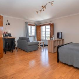 Galo Preto - Sintra Guesthouse