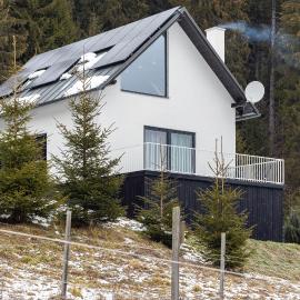 CUBE Bucin, hotel in Bucin