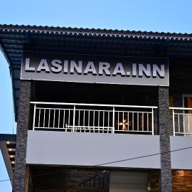 Lasinara inn, hotel Jerkaudban