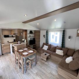 Mobil-Home 4 étoiles avec piscine proche de Blois, hotel v destinaci Onzain