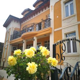 Villa Paris, Hotel in Chissarja