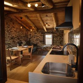 A Barreira -Lar da cima-, hotell i Folgoso