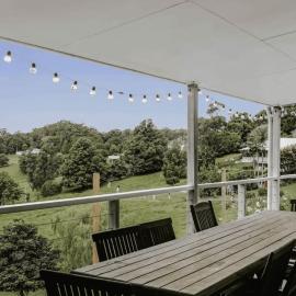 Suey's Coastal Farm House