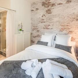 L'élégant-Parking privé-10min strasbourg-NBSimmo, hotel v destinácii Bischheim