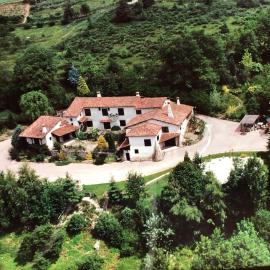 L'Orée des Bois, hotel in Courpière