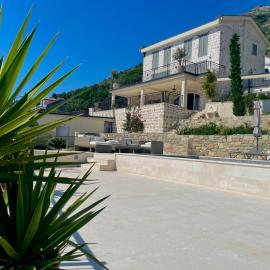 Villa Portico