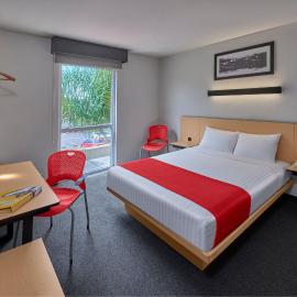 City Express by Marriott Queretaro Jurica, khách sạn ở Querétaro