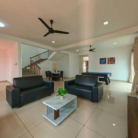 Desaru Spacious 6 Rooms Bungalow 22paxes KTV-Billard-BBQ-Netflix