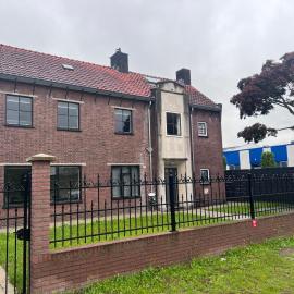 Kess Maison, Gehele villa met SAUNA en dakterras Enschede, ξενοδοχείο σε Enschede