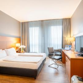 PLAZA Premium Köln, hotel v Kolíne