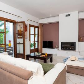 The backyard- Κατοικία στην Αγριά, Βόλου, Hotel in Agria