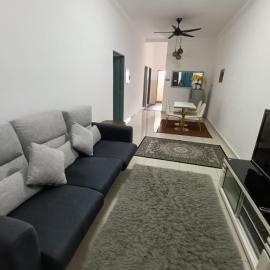 Q&R Homestay Residence, hotel i Temerloh