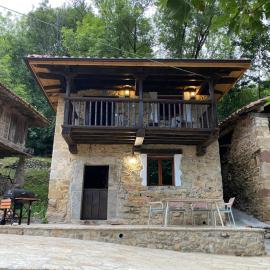 La Casina de la Blanea, hotel a Beceña