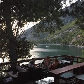 Krinides Place, hotel in Nerotriviá