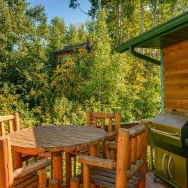Star Valley Ranch Cabin Rental w/ Private Hot Tub!, хотел в Thayne