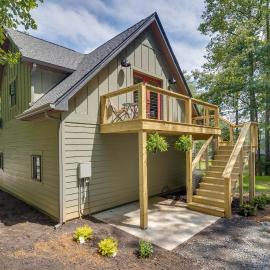Dog-Friendly Mills River Retreat Near Hiking!