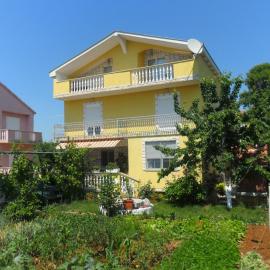 Apartments Marina, Hotel in Sukošan