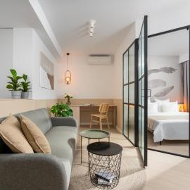 North by Urbanesq Cortina B